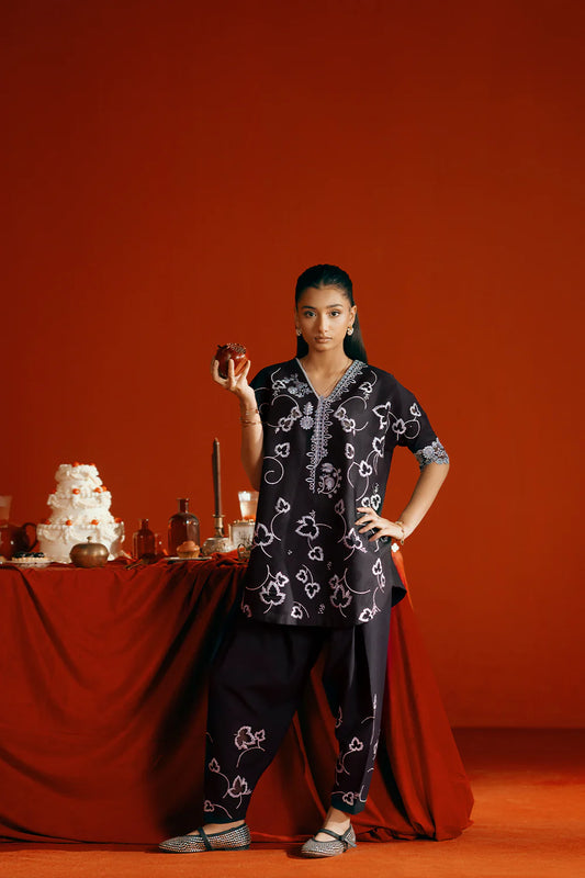 Joolie Pret By Saira Rizwan - JOOLIE BLACK