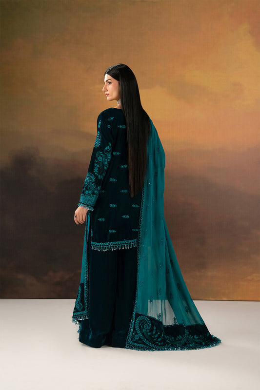 Virsa Velvet Edit by Alizeh