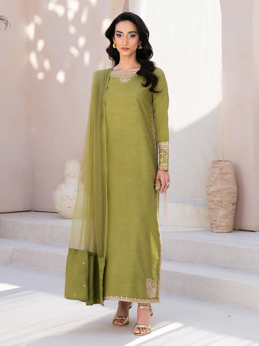 Le Trésor Formals by Izel