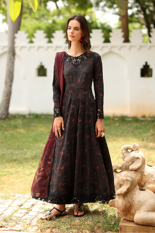 Spring Summer 26 By Iznik