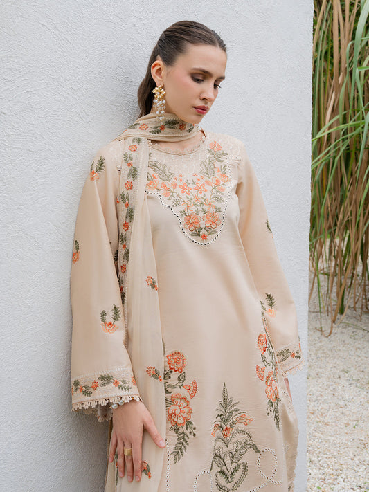 Serene Luxury Lawn By Yards