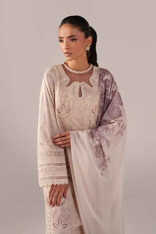 Spring Summer 26 By Iznik