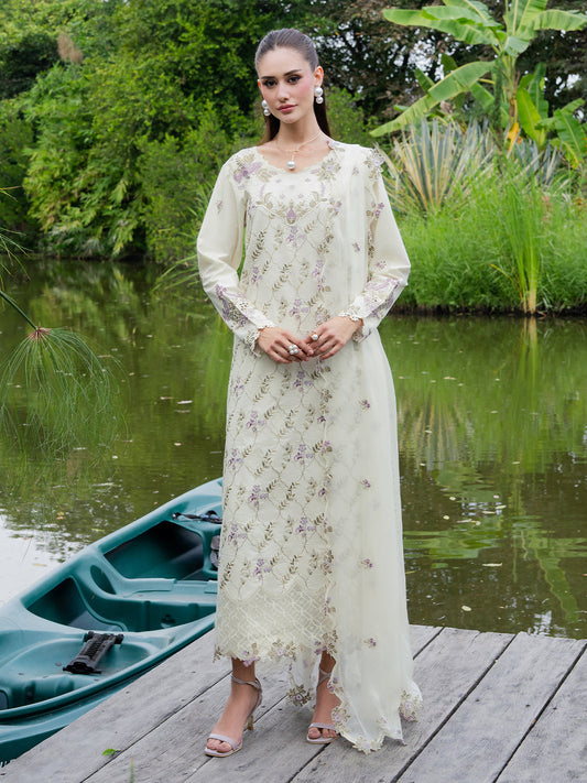 Serene Luxury Lawn By Yards