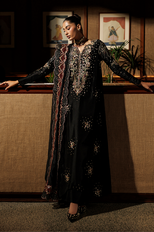 Festive Formals ’26 By İznik