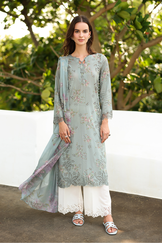 Spring Summer 26 By Iznik
