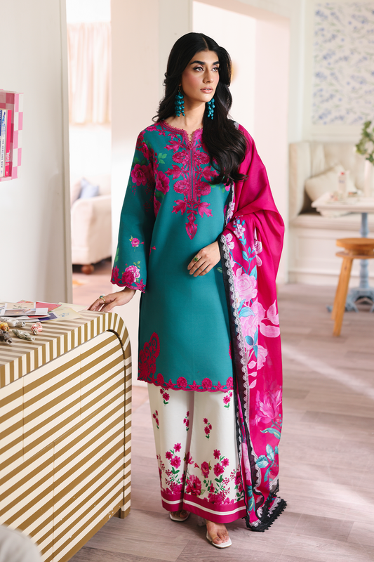 NISSA Floral Simphony By Raj Bari