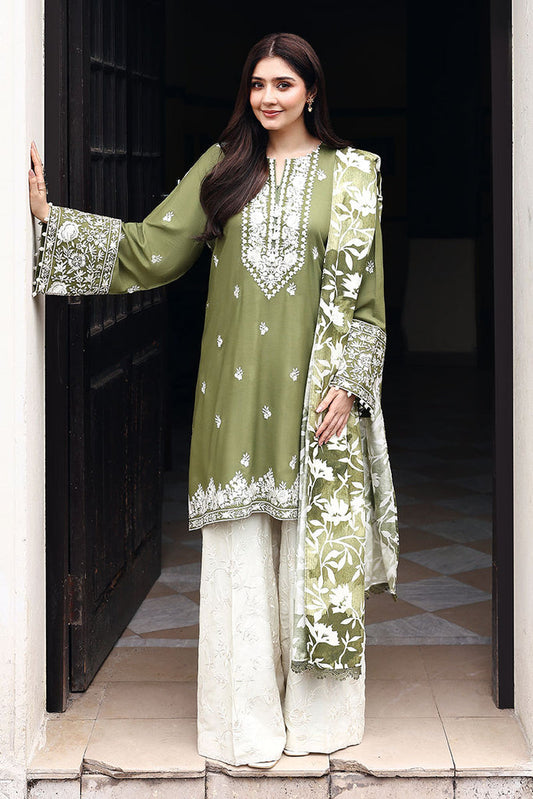 Khaddar & Linen ’25 Winter Collection by Cross Stitch