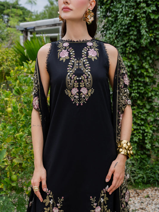 Serene Luxury Lawn By Yards